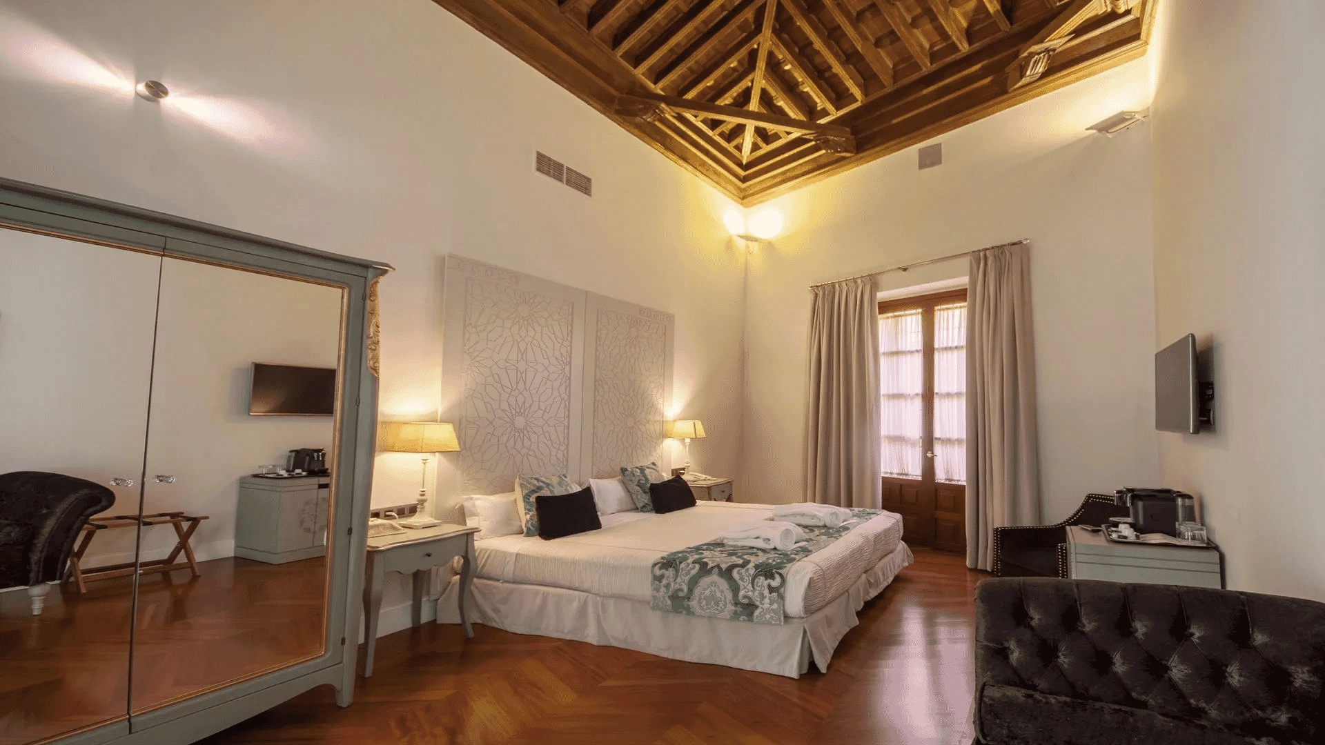 00-suite-sl.jpg